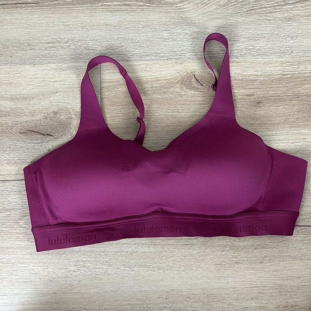 Lululemon Fine Form Bra Big Gym Yoga Women’s Size 36C Ruby Purple
